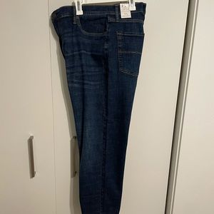 Lucky Brand Men’s Jeans style 221